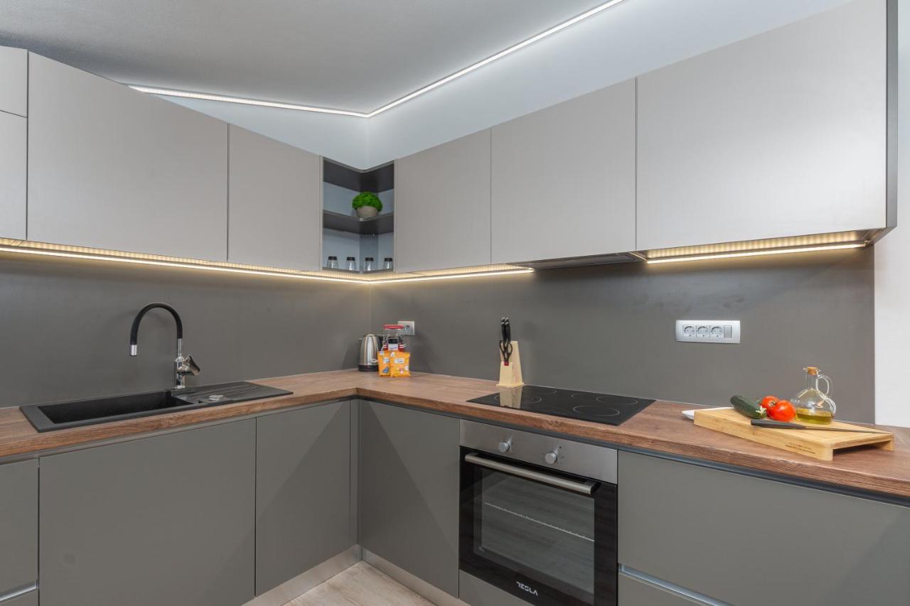 Apartment Ena Near Pula Amphitheater Пула Екстер'єр фото